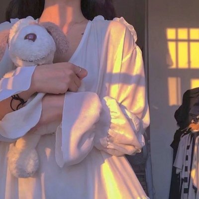 曦光入梦震山河